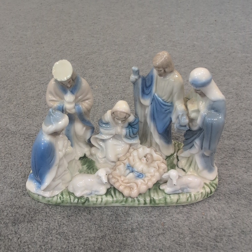 Vintage Style Blue and White Ceramic Nativity Scene Figurine Holy Family Lambs - Picture 2 of 6